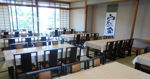 待合室・売店